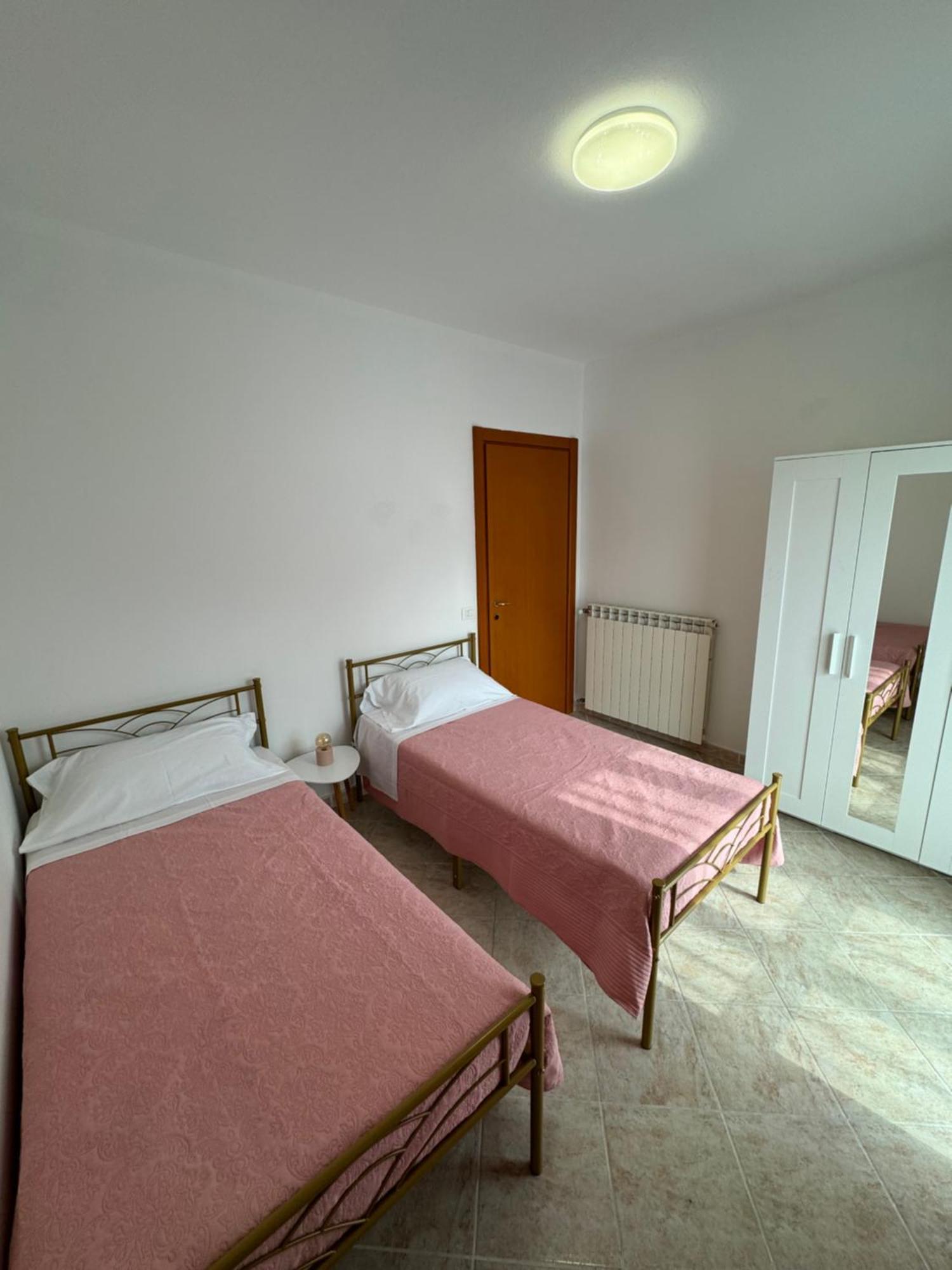 Serravalle Shop&Stay Serravalle Scrivia Zewnętrze zdjęcie