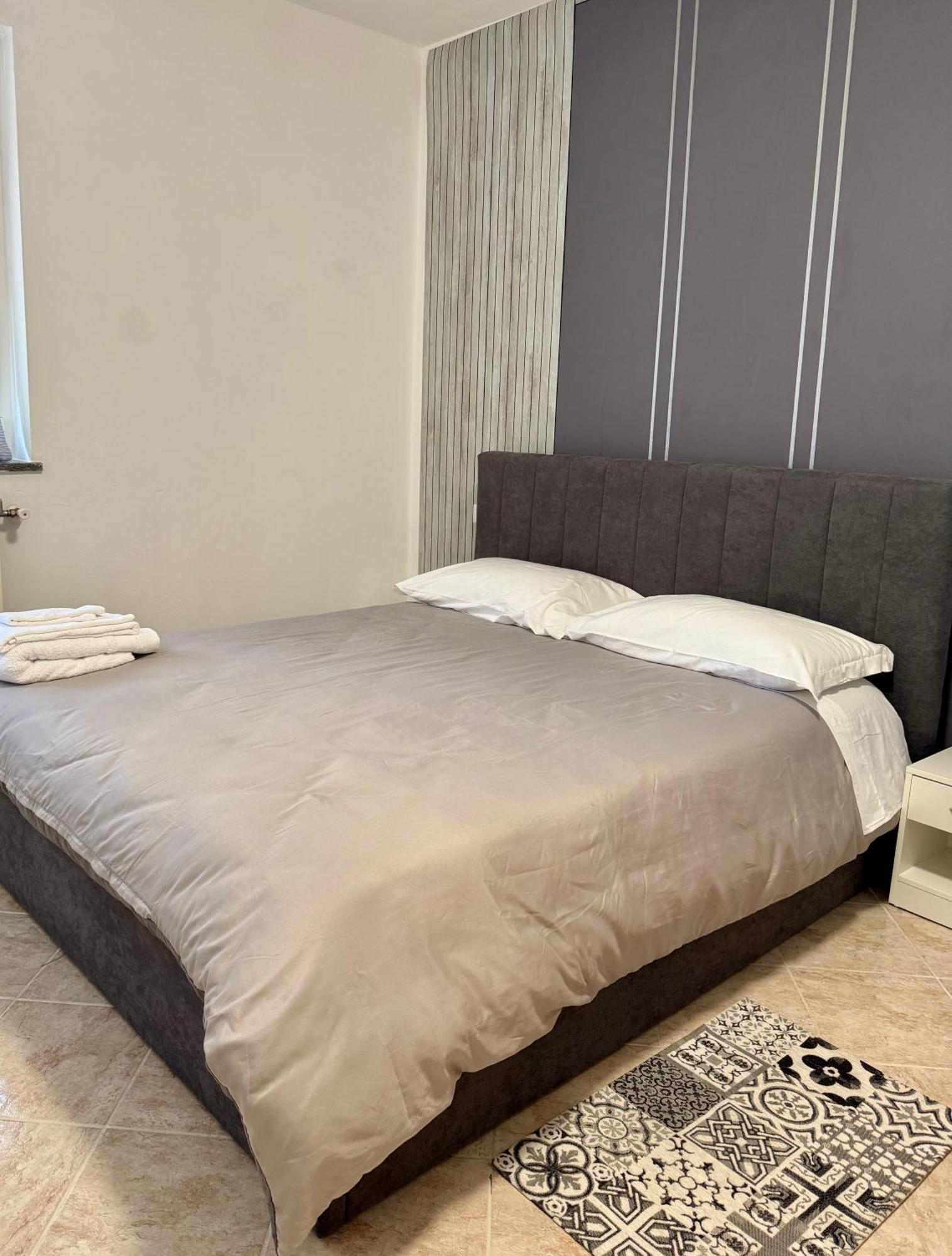 Serravalle Shop&Stay Serravalle Scrivia Zewnętrze zdjęcie